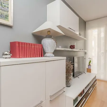 Barita Apartment *