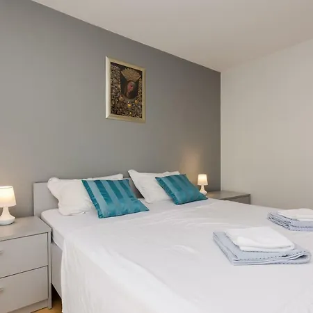 Barita شقة زادار